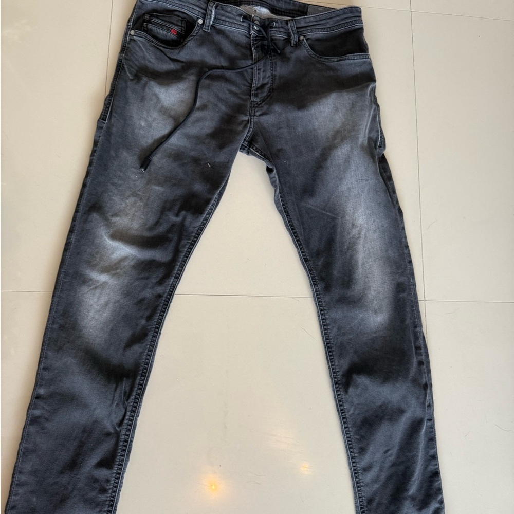 Diesel Men's Charcoal Skinny Jeans, Very good Condition.